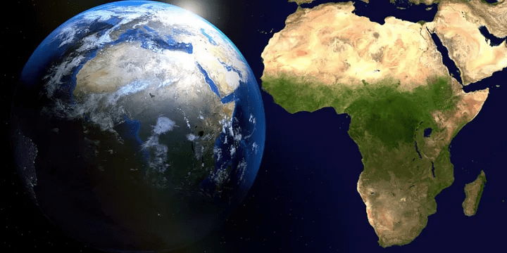 the-briefscoop-africas-size-misrepresented-on-global-map